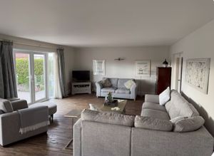 Photo 25- click for photo gallery